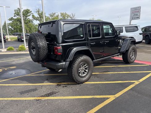 Used 2024 Jeep Wrangler Unlimited Rubicon 392 AWD/4WD image 6