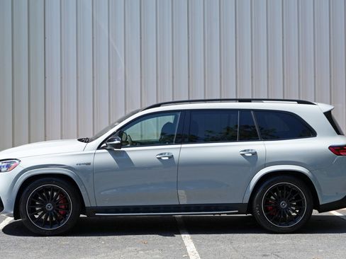Used 2024 Mercedes-Benz GLS 63 AMG 4MATIC image 57