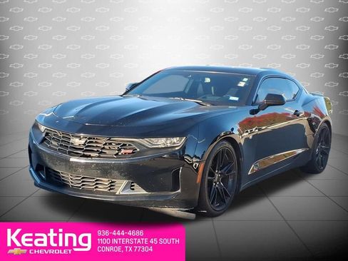 Used 2019 Chevrolet Camaro LT image 8