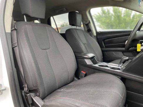 Used 2016 GMC Terrain SLE FWD image 17