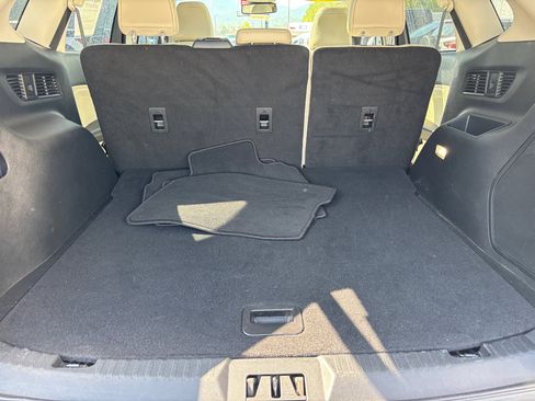 Used 2022 Ford Edge Titanium image 13