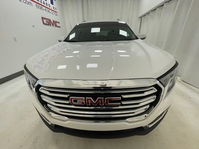 Used 2022 GMC Terrain SLT
