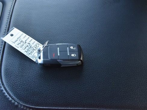 Used 2024 RAM 2500 Big Horn image 37