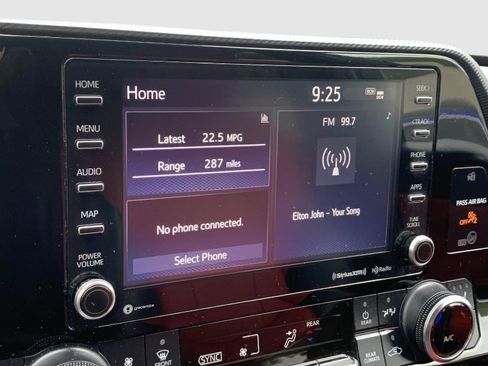 Used 2022 Toyota Highlander XSE AWD/4WD image 19
