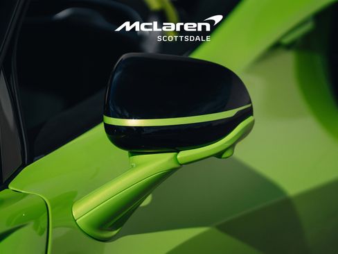 Used 2025 McLaren Artura Performance image 17