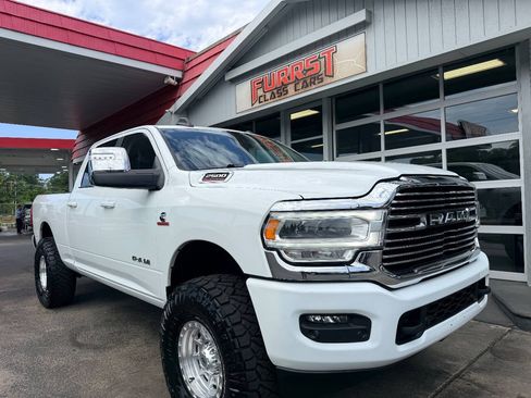 Used 2024 RAM 2500 Laramie w/ Safety Group AWD/4WD image 15
