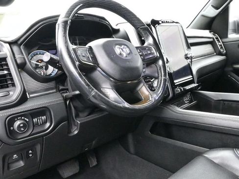 Used 2019 RAM 1500 Limited w/ Advanced Safety Group AWD/4WD image 11
