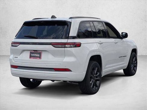 New 2026 Jeep Grand Cherokee Limited Reserve image 2