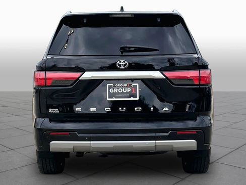 Used 2024 Toyota Sequoia Capstone AWD/4WD image 5