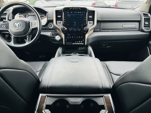 Used 2022 RAM 1500 Laramie AWD/4WD image 26