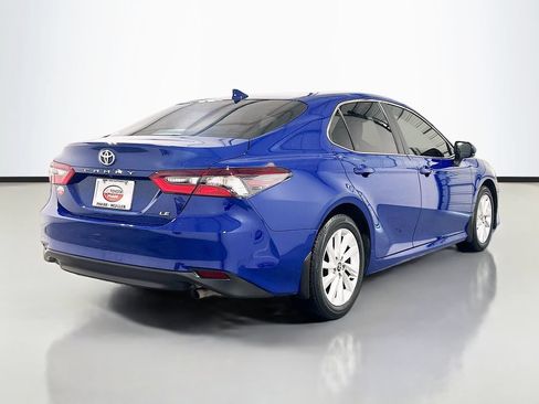Used 2024 Toyota Camry LE FWD image 4