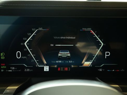Used 2023 BMW 740i RWD image 7