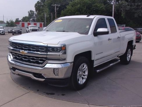 Used 2017 Chevrolet Silverado 1500 LTZ w/ LTZ Plus Package AWD/4WD image 17