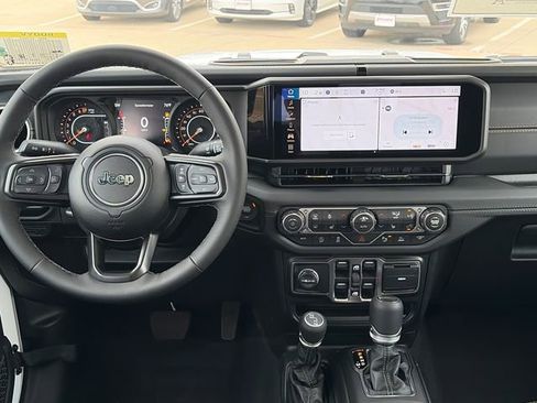 New 2026 Jeep Gladiator Sport image 13