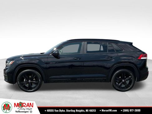 Used 2023 Volkswagen Atlas Cross Sport SEL R-Line AWD/4WD image 2