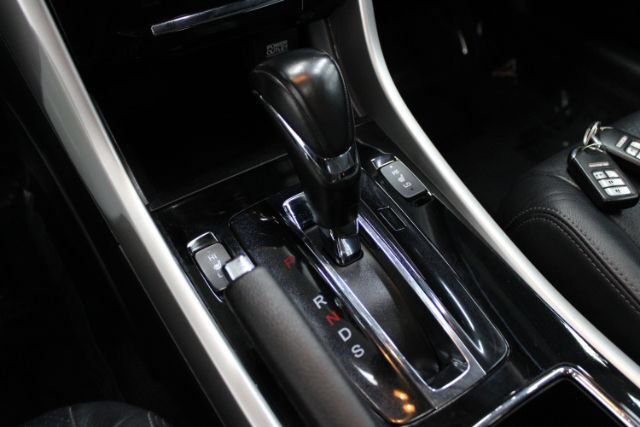 Used 2016 Honda Accord EX-L image 16