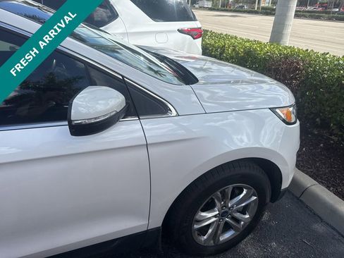 Used 2017 Ford Edge SEL w/ Equipment Group 201A image 5