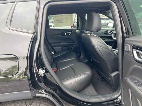 New 2026 Jeep Compass Limited w/ Sun, Sound & Navigation Group image 13