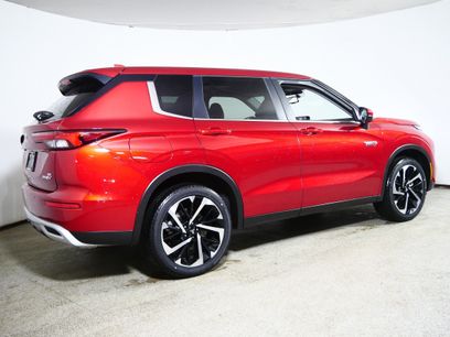 New 2025 Mitsubishi Outlander SE