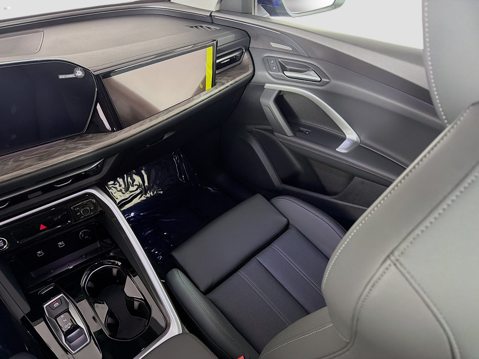 New 2026 Audi Q5 Premium Plus AWD/4WD image 25