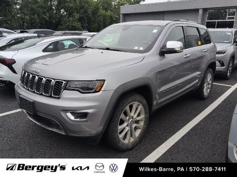 Used 2017 Jeep Grand Cherokee Limited w/ Luxury Group II AWD/4WD image 1