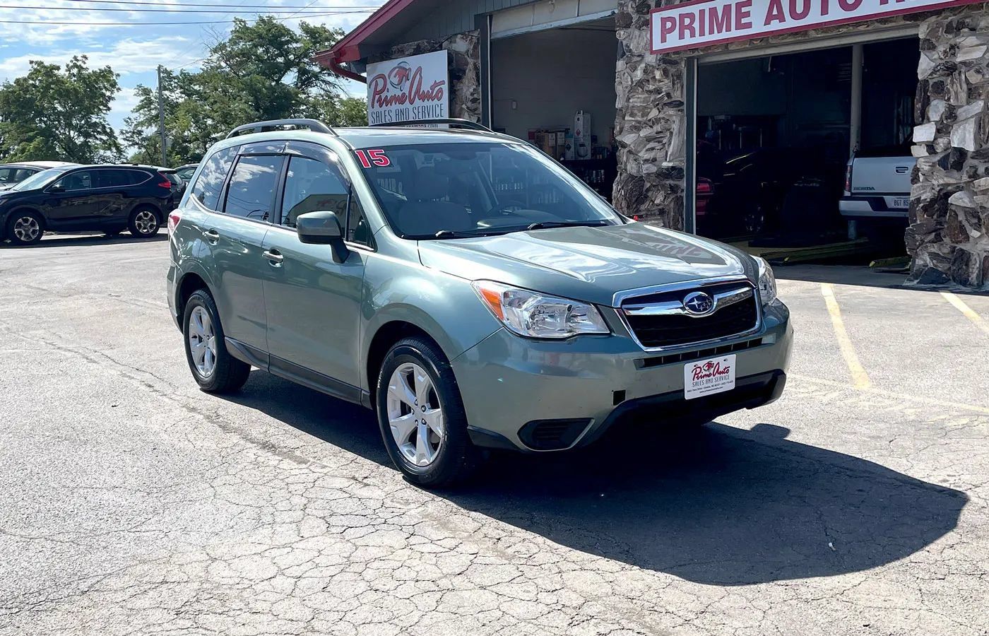Used 2015 Subaru Forester 2.5i Premium AWD/4WD image 1