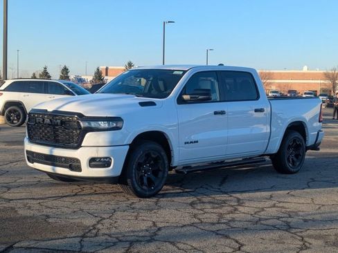 New 2025 RAM 1500 Big Horn AWD/4WD image 7