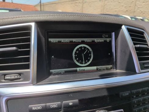 Used 2014 Mercedes-Benz GL 450 4MATIC w/ Appearance Package image 42