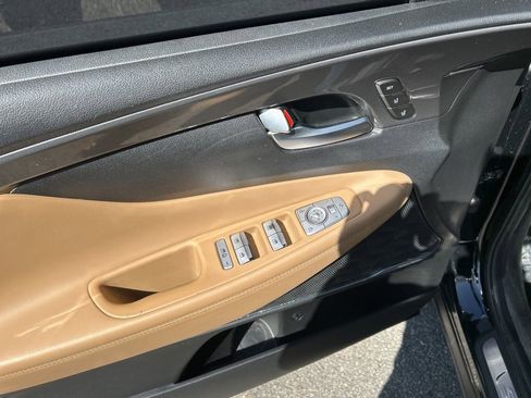 Used 2023 Hyundai Santa Fe Calligraphy w/ Cargo Package image 16