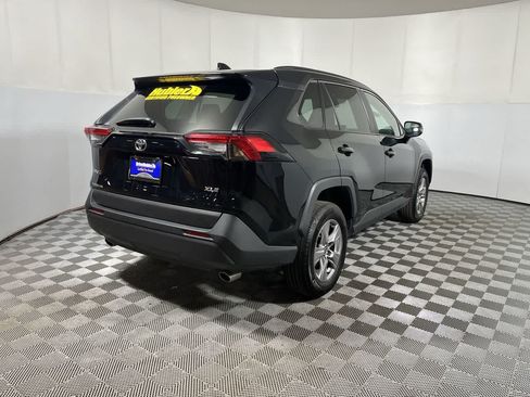Used 2025 Toyota RAV4 XLE FWD image 8