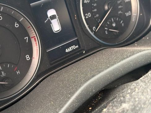 Used 2023 Hyundai Kona SEL AWD/4WD image 15