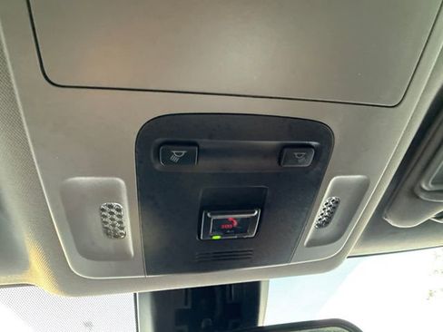Used 2022 Toyota Camry SE FWD image 26