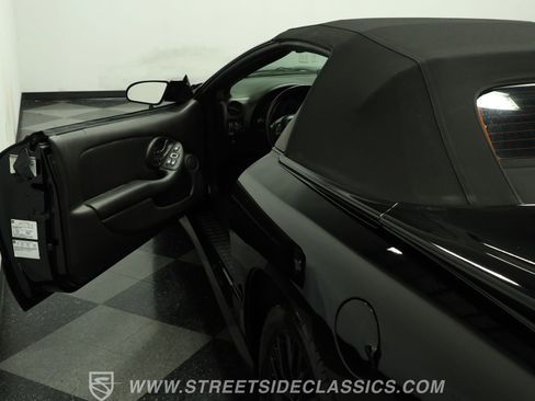 Used 2002 Pontiac Firebird Trans Am RWD image 33