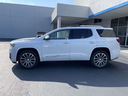 Used 2021 GMC Acadia Denali w/ Denali Technology Package FWD image 6
