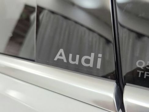 Used 2025 Audi Q5 Premium Plus w/ Premium Plus AWD/4WD image 51