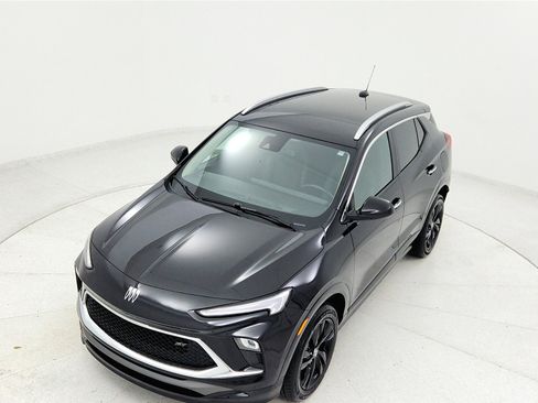 Used 2024 Buick Encore GX Sport Touring image 39