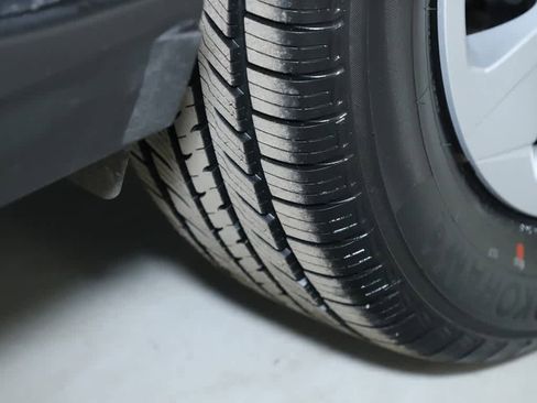 Used 2023 Toyota RAV4 LE image 37