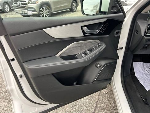 Certified 2024 Acura MDX SH-AWD image 10