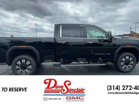 New 2026 GMC Sierra 3500 Denali w/ Denali Reserve Package AWD/4WD image 9