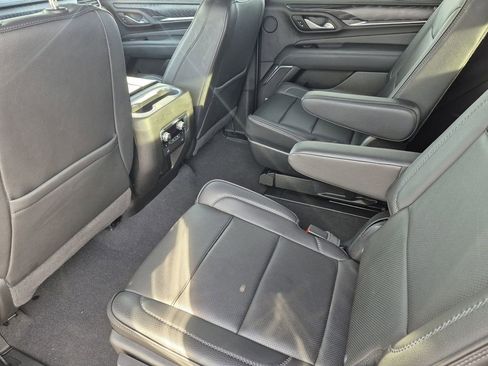 Used 2022 GMC Yukon Denali image 12