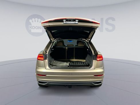 Used 2019 Audi Q8 Prestige image 35