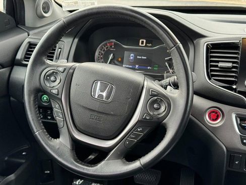 Used 2023 Honda Ridgeline RTL-E image 12