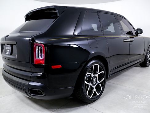 Certified 2024 Rolls-Royce Cullinan Black Badge w/ Dark Exterior Package AWD/4WD image 2