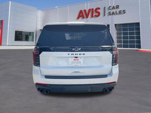 Used 2025 Chevrolet Tahoe Z71 AWD/4WD image 3