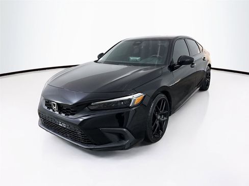 Used 2024 Honda Civic Sport image 3