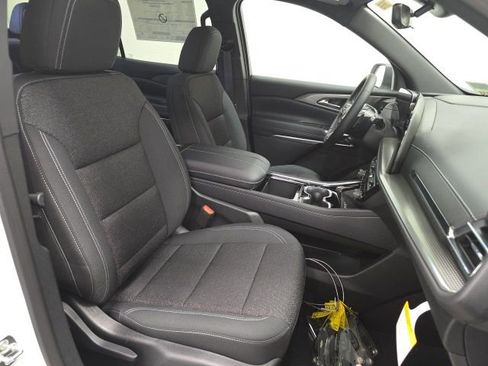 New 2026 Chevrolet Traverse LT image 28