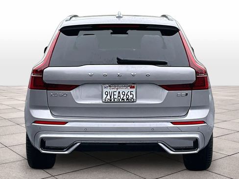 Used 2026 Volvo XC60 B5 Ultra w/ Climate Package image 7