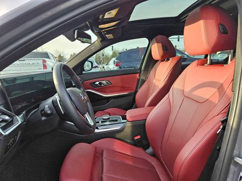 Used 2023 BMW 330i Sedan w/ Driving Assistance Package image 23