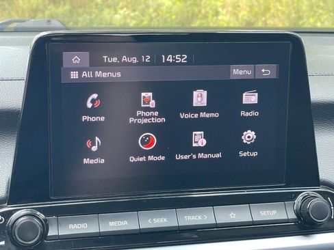 Used 2022 Kia Forte LXS w/ LXS Technology Package image 32