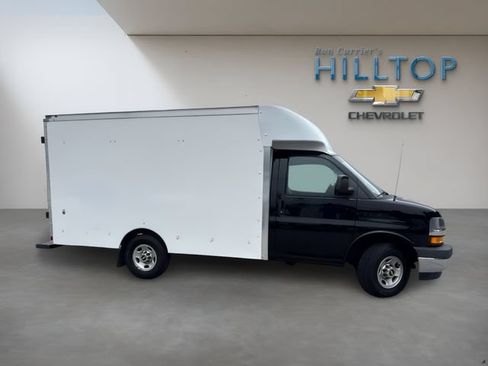 Used 2020 Chevrolet Express 3500 w/ Power Convenience Package RWD image 3